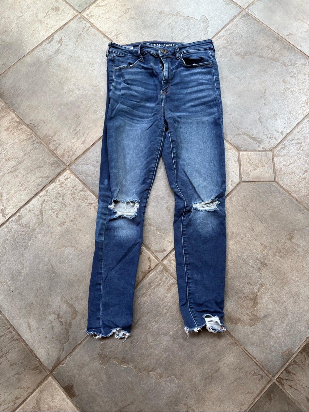 American Eagle Outfitters Women's Navy Blue Distressed Skinny Jeans